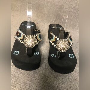 Montana West wedge heel flip flop sz 11